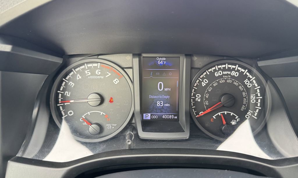 Used 2019 Toyota Tacoma SR w/ SX Package image 16