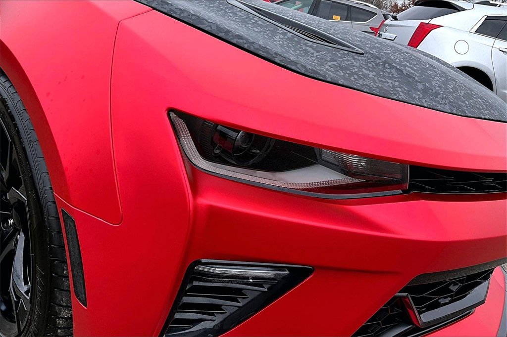 Used 2018 Chevrolet Camaro SS w/ Redline Edition image 29