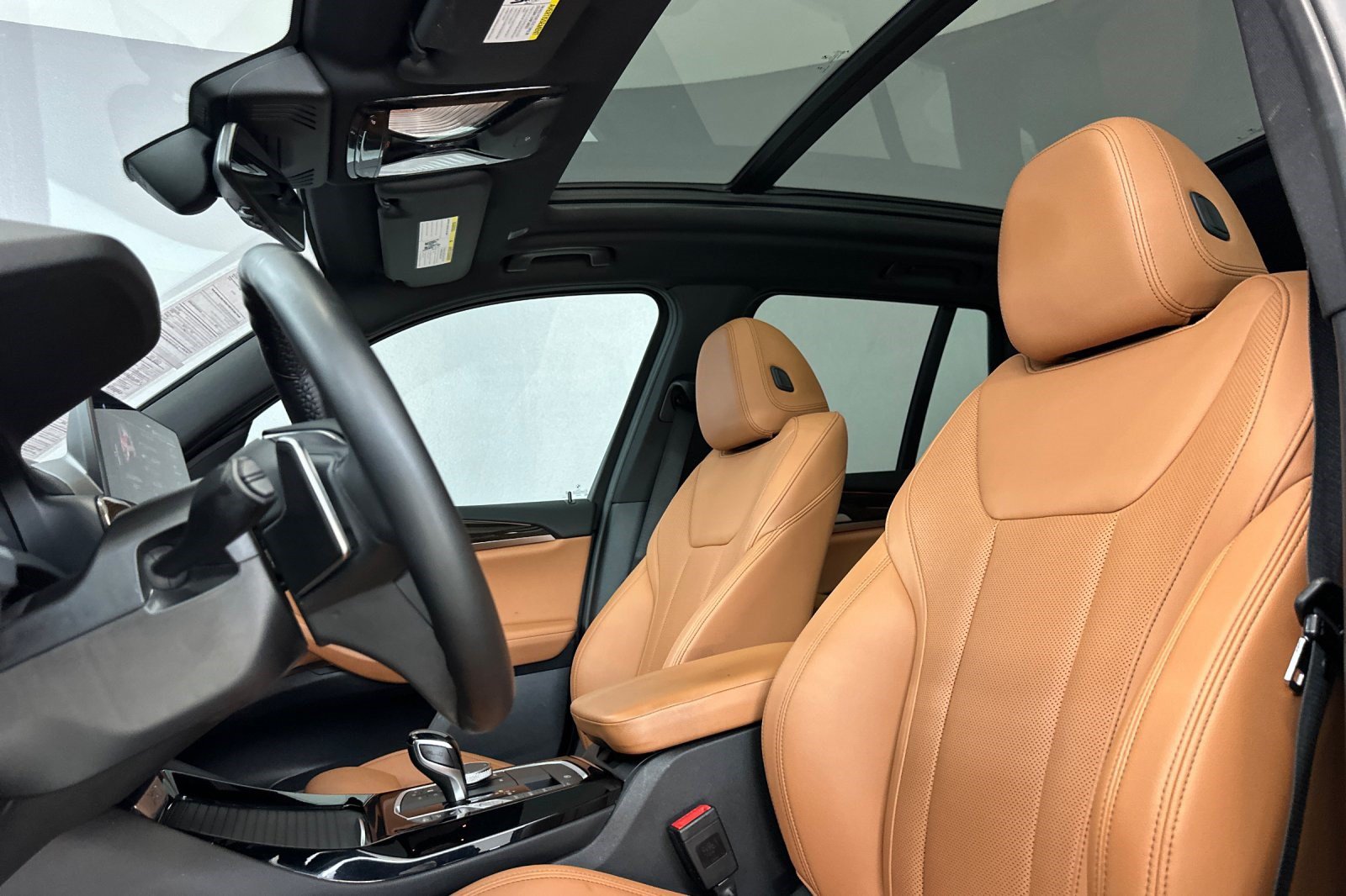 Used 2024 BMW X3 sDrive30i w/ Convenience Package RWD image 5