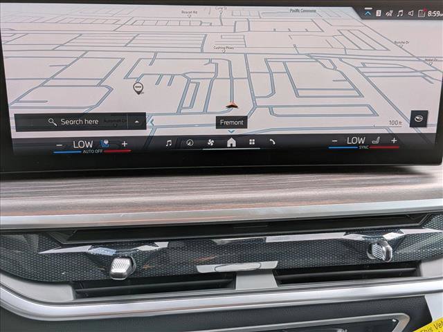 Used 2026 BMW X7 xDrive40i image 13