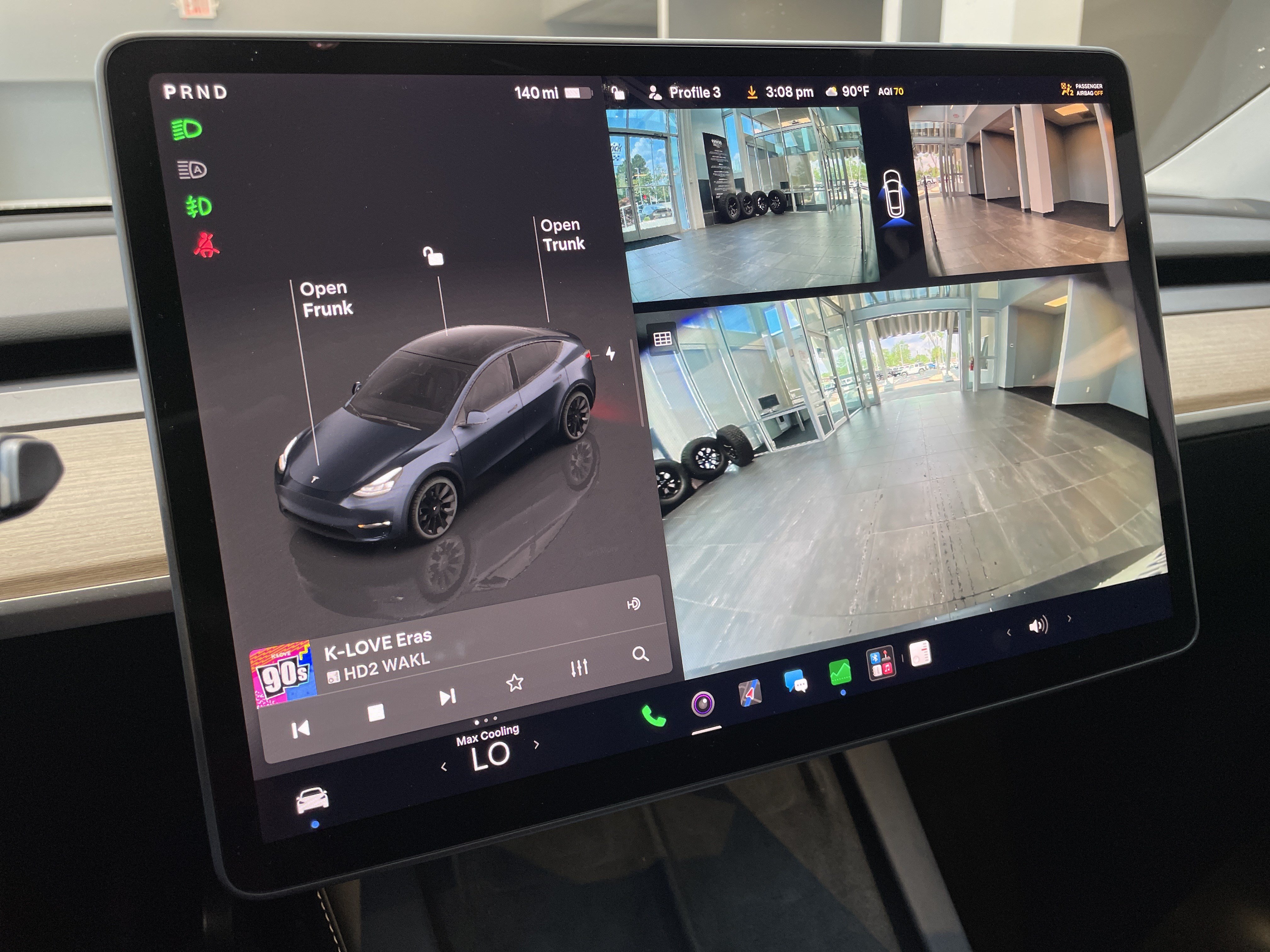 Used 2025 Tesla Model Y Long Range AWD/4WD image 27