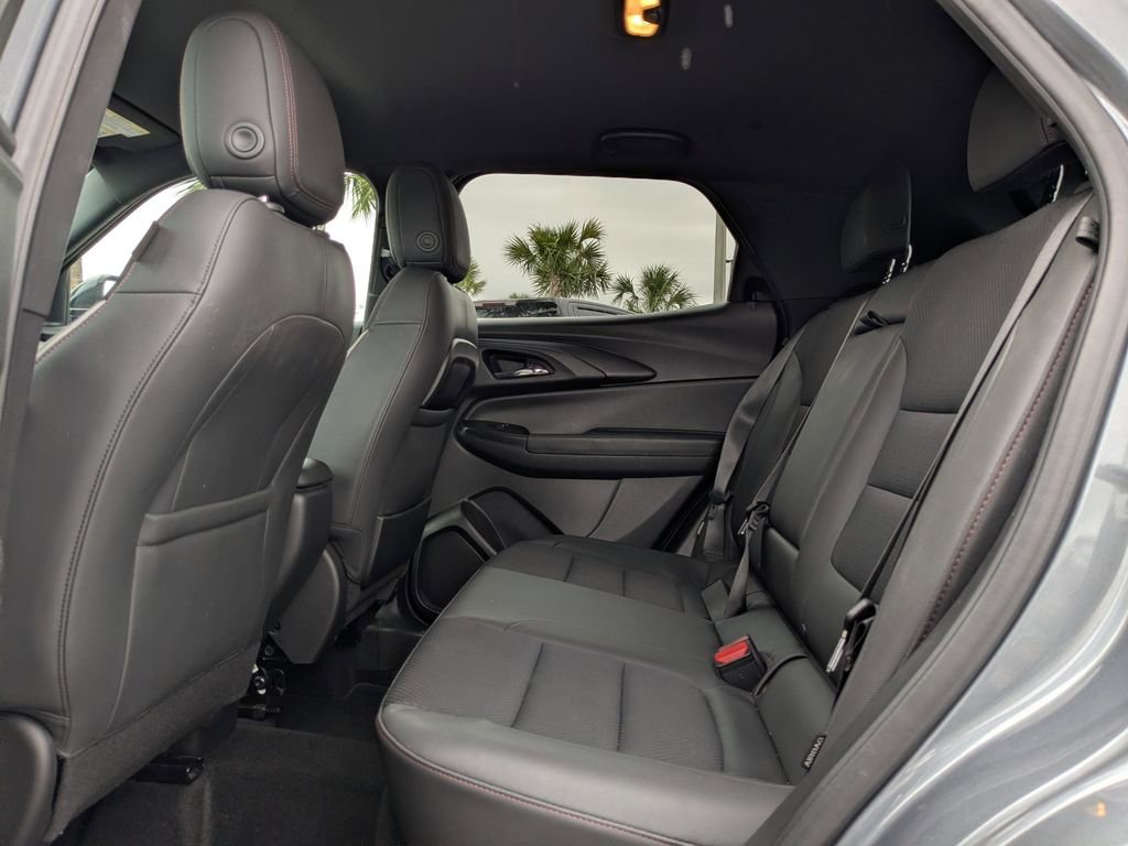 Used 2021 Chevrolet TrailBlazer RS AWD/4WD image 15