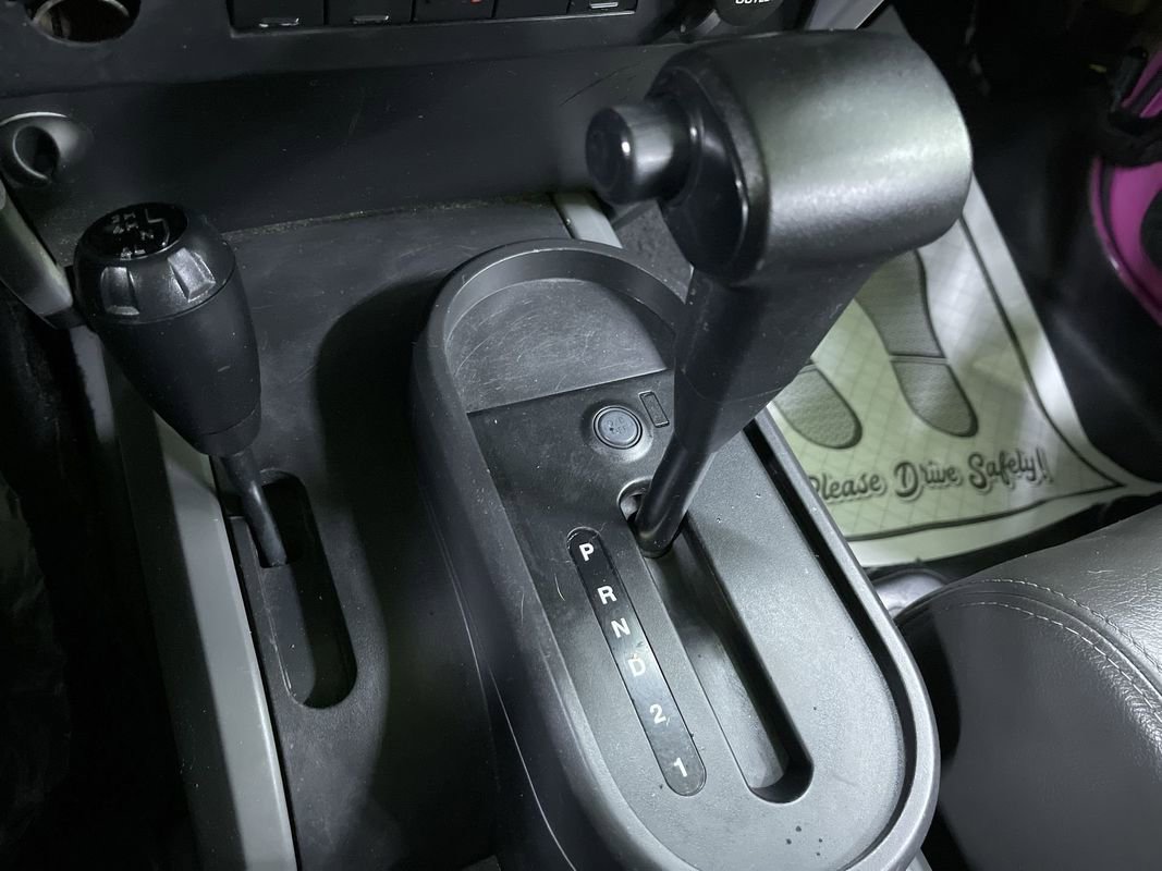 Used 2008 Jeep Wrangler Unlimited Rubicon w/ PWR Convenience Group AWD/4WD image 22