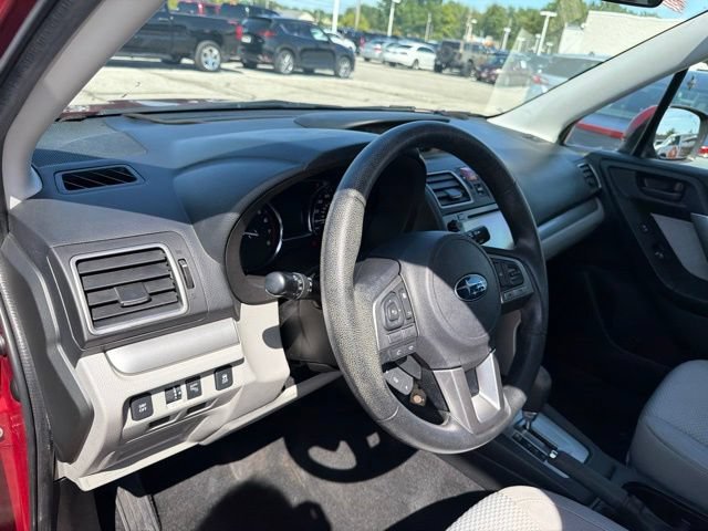 Used 2017 Subaru Forester 2.5i Premium AWD/4WD image 14