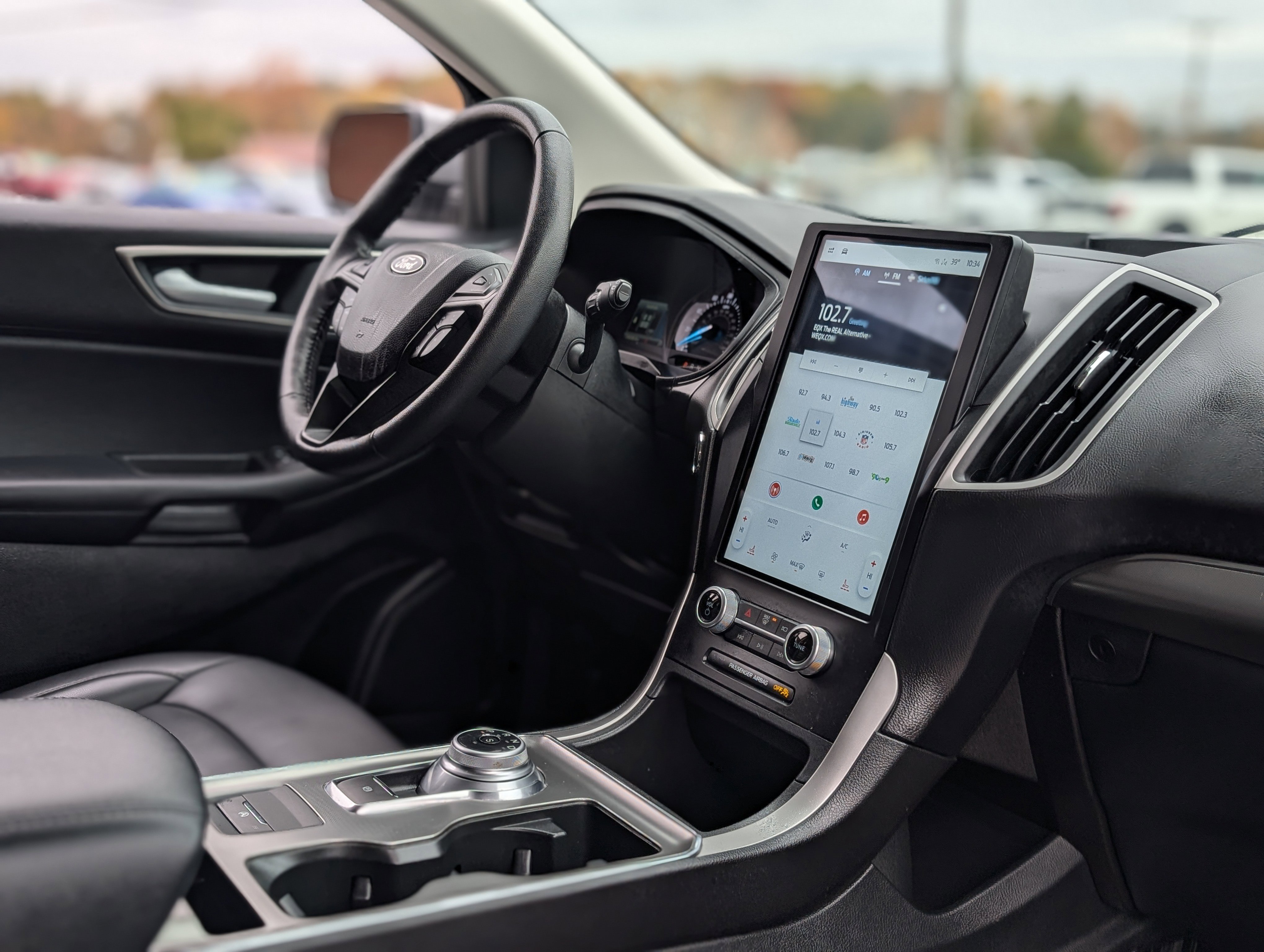 Used 2022 Ford Edge SEL w/ Convenience Package image 43