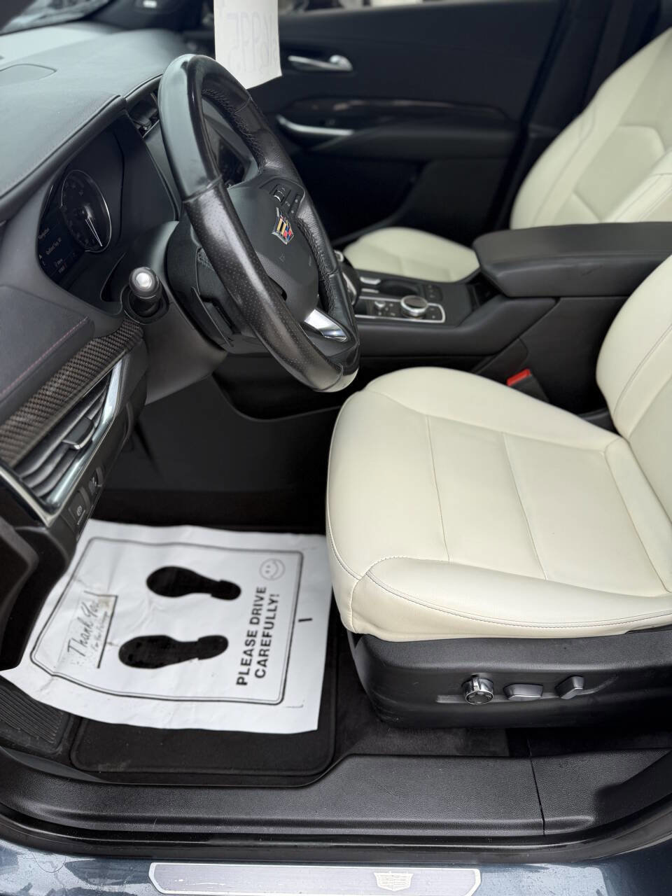 Used 2019 Cadillac XT4 Sport w/ Driver Awareness Package image 10