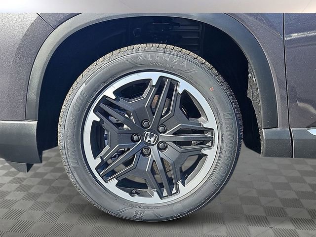 New 2026 Honda Pilot Touring image 9