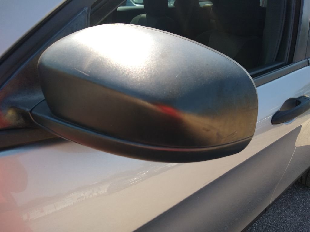 Used 2015 Jeep Cherokee Sport image 6