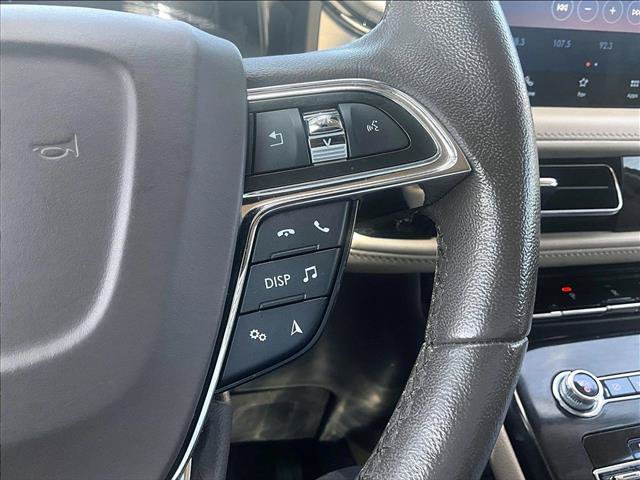 Used 2023 Lincoln Nautilus FWD image 21