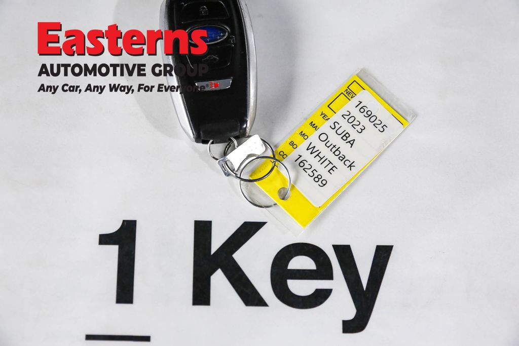 Used 2023 Subaru Outback Touring XT AWD/4WD image 26