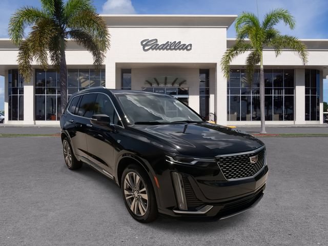 Certified 2023 Cadillac XT6 Premium Luxury FWD image 2