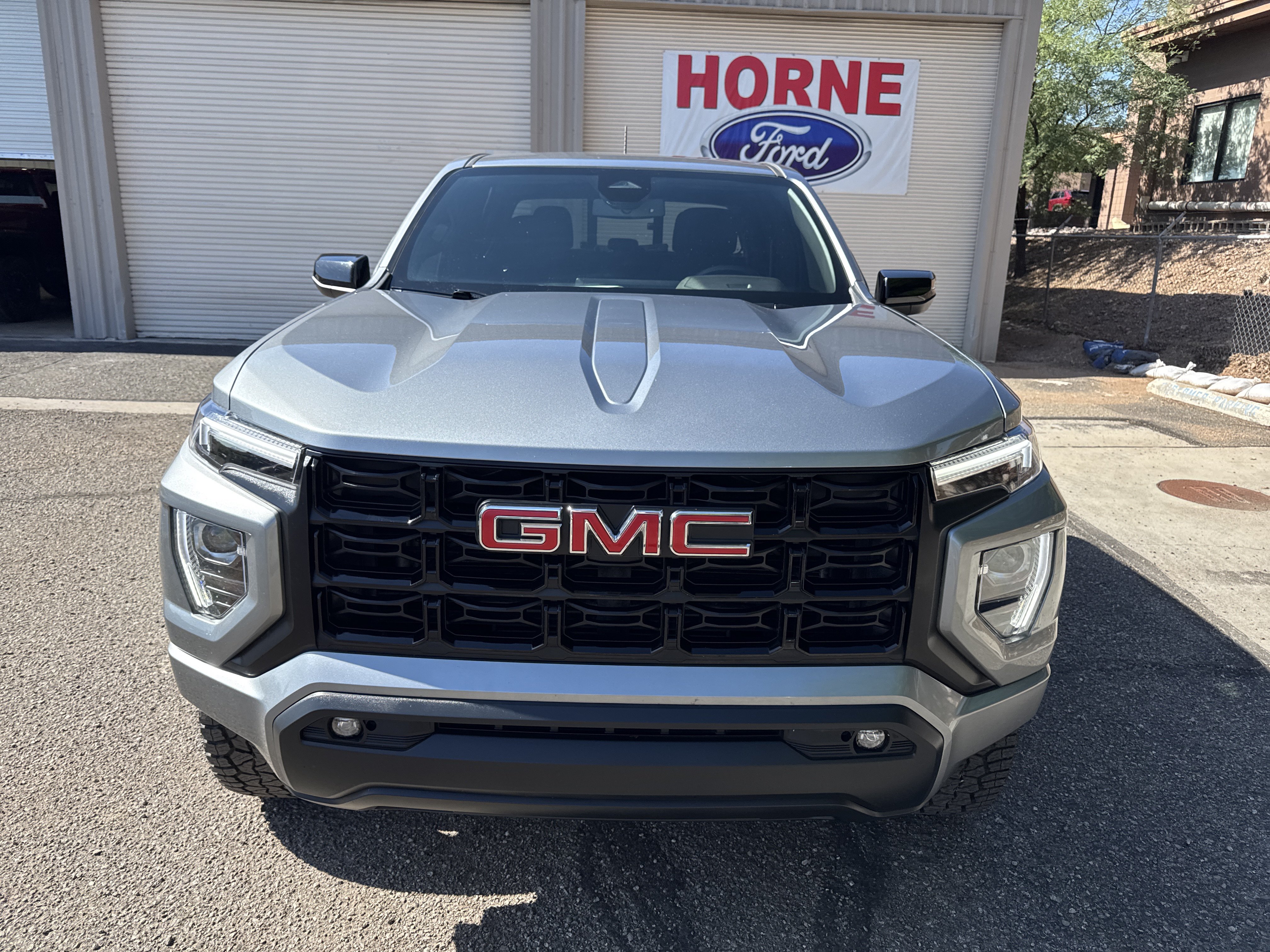 Used 2025 GMC Canyon Elevation w/ Convenience Package RWD image 2