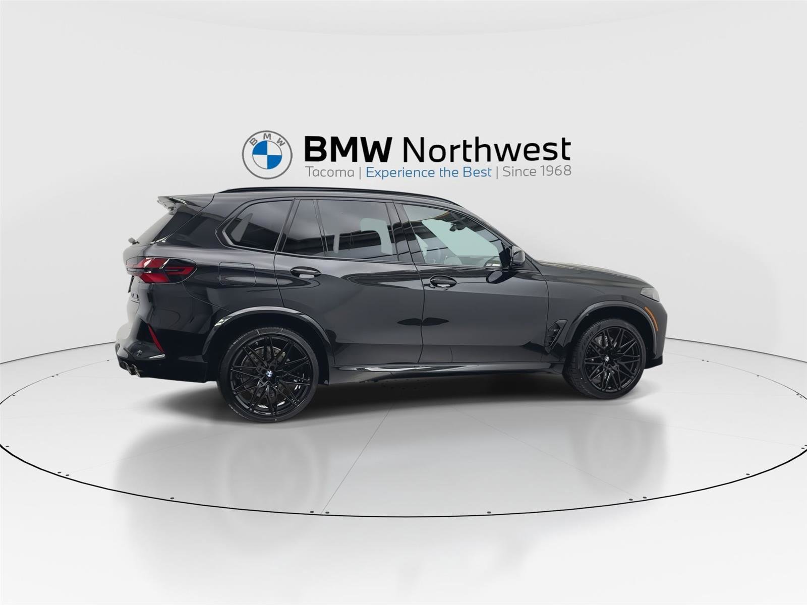 New 2026 BMW X5 M Competition w/ Executive Package image 4