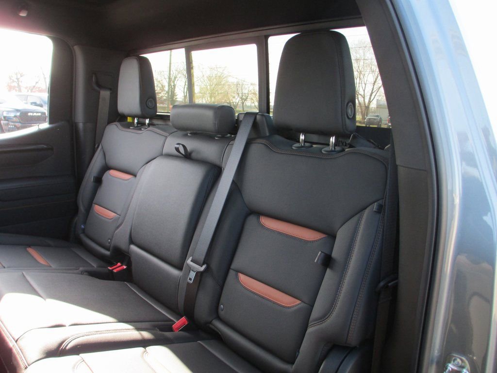 New 2026 GMC Sierra 1500 AT4 w/ AT4 Premium Package image 13