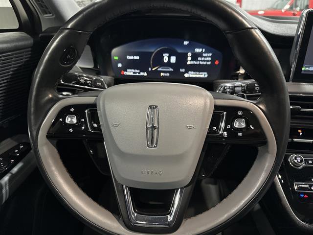 Used 2022 Lincoln Corsair Reserve w/ Sport Package image 22