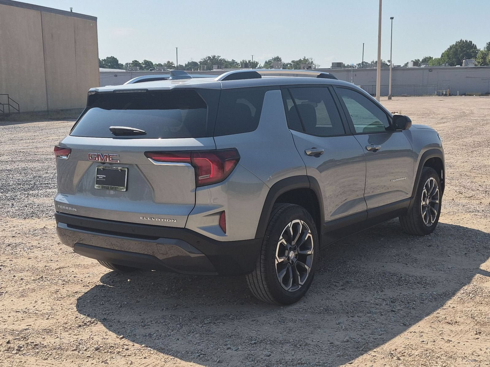 New 2027 GMC Terrain Elevation w/ Elevation Premium Package FWD image 6