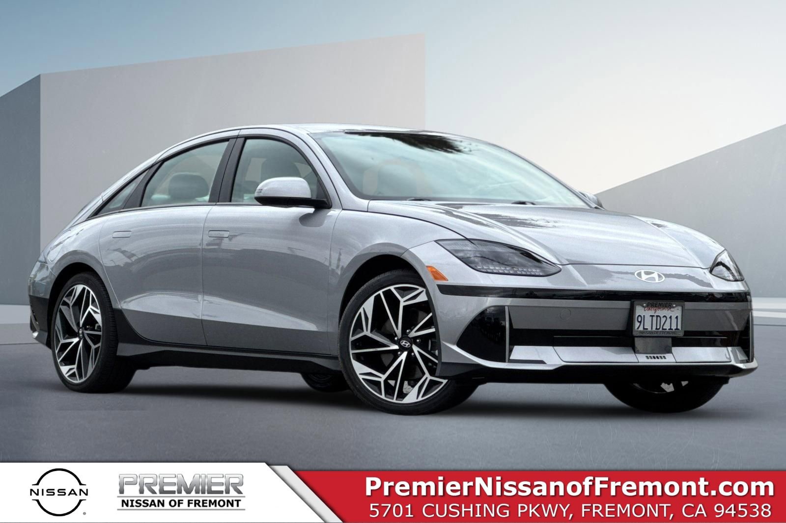 Used 2024 Hyundai Ioniq 6 SEL RWD image 1