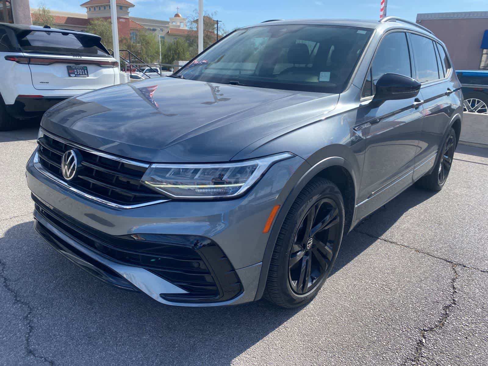 Used 2023 Volkswagen Tiguan SE R-Line