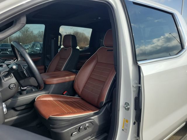 Used 2025 GMC Sierra 1500 Denali Ultimate image 17