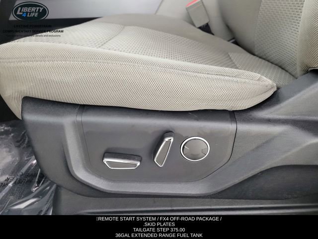 Used 2018 Ford F150 XLT w/ Equipment Group 302A Luxury image 12