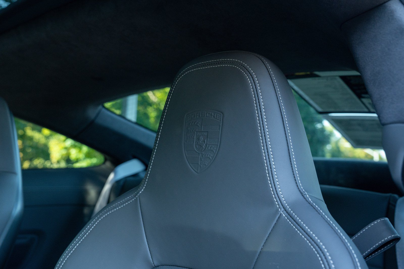 Certified 2022 Porsche 911 Turbo S AWD/4WD image 31