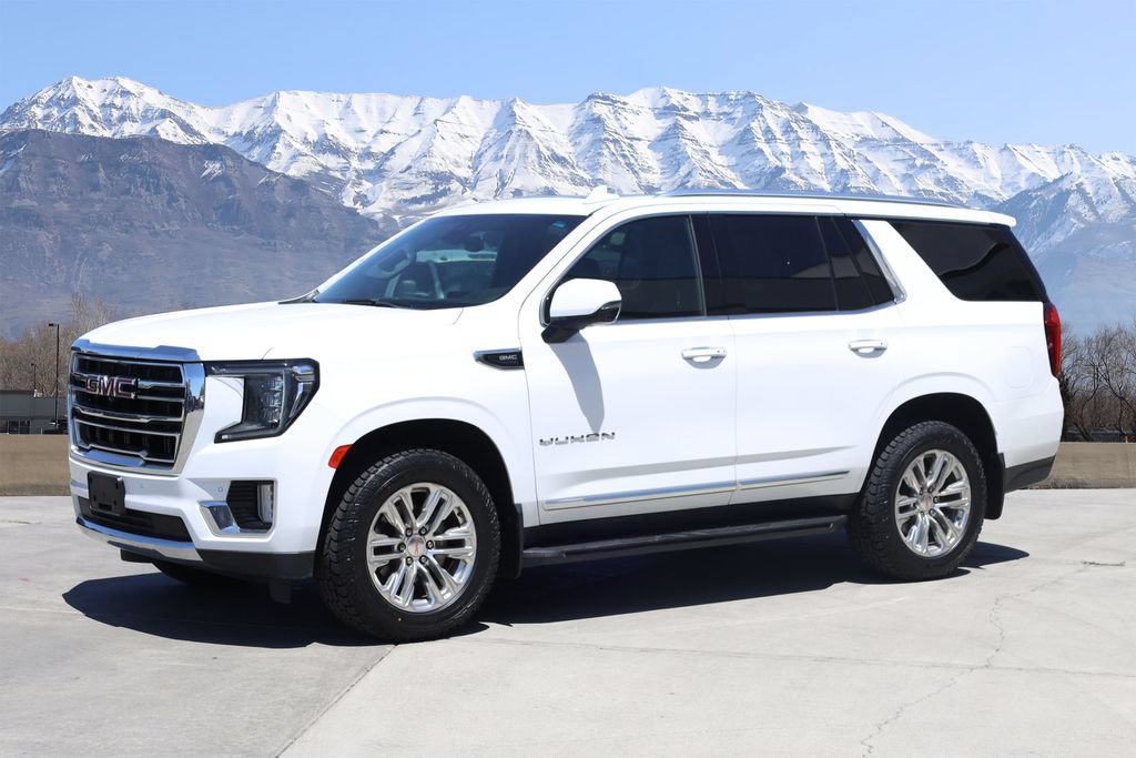 Used 2021 GMC Yukon SLT w/ SLT Premium Package AWD/4WD image 2