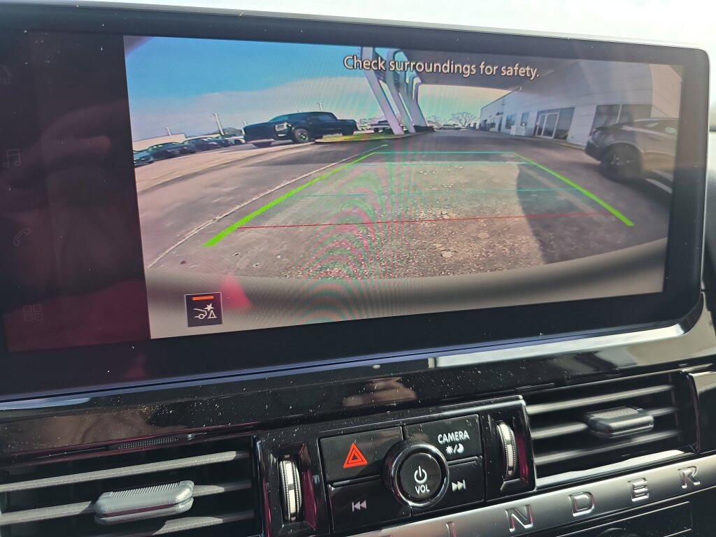 New 2026 Nissan Pathfinder SV image 15