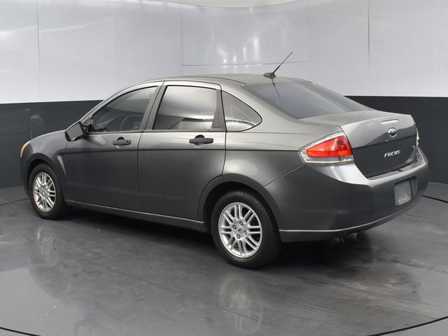 Used 2010 Ford Focus SE FWD image 7
