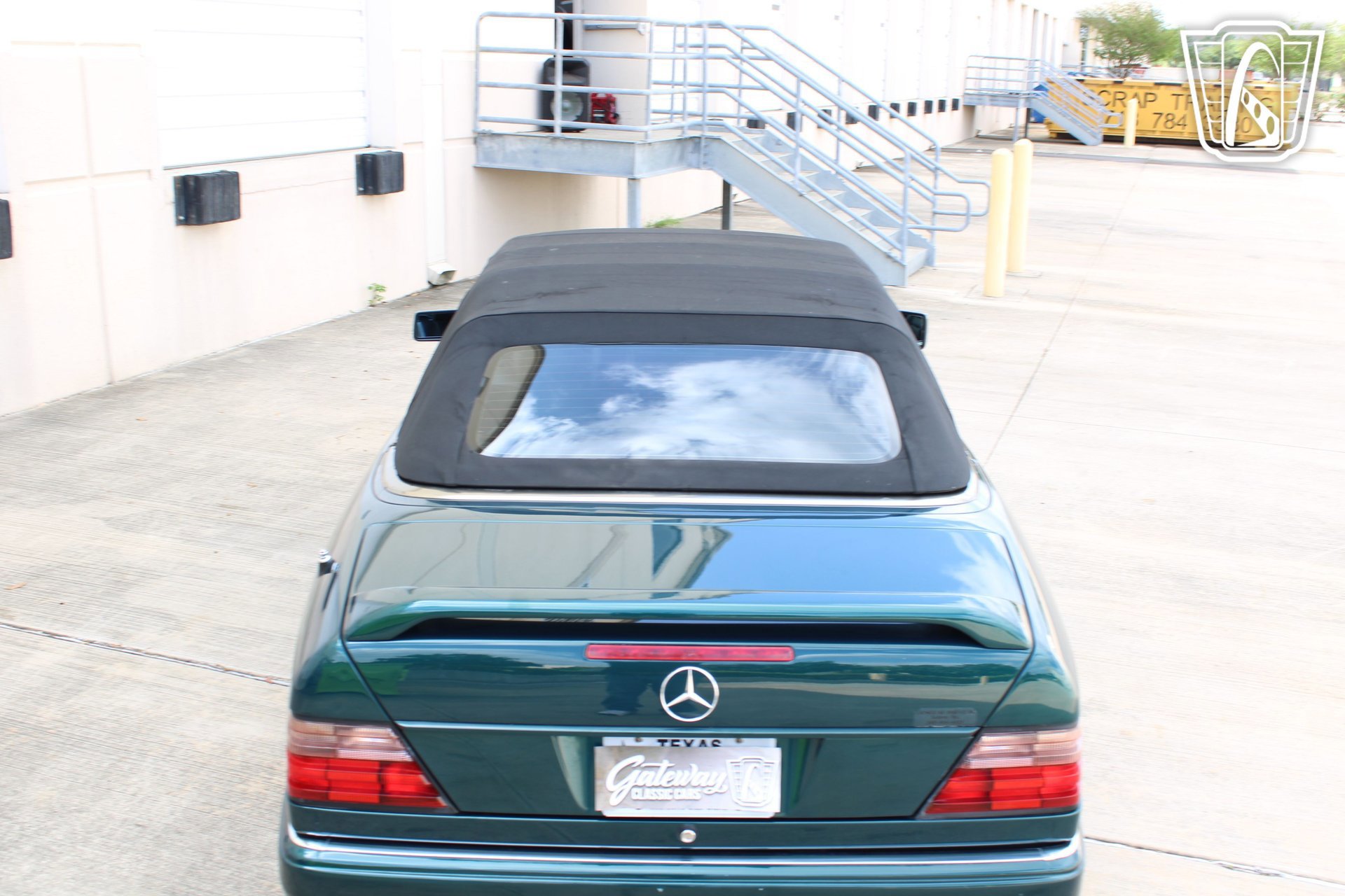 Used 1994 Mercedes-Benz E 320 Convertible image 18