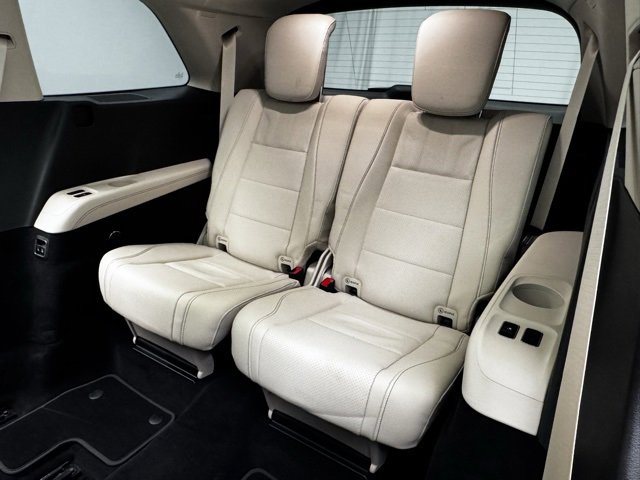 Used 2023 Mercedes-Benz GLS 450 4MATIC image 24