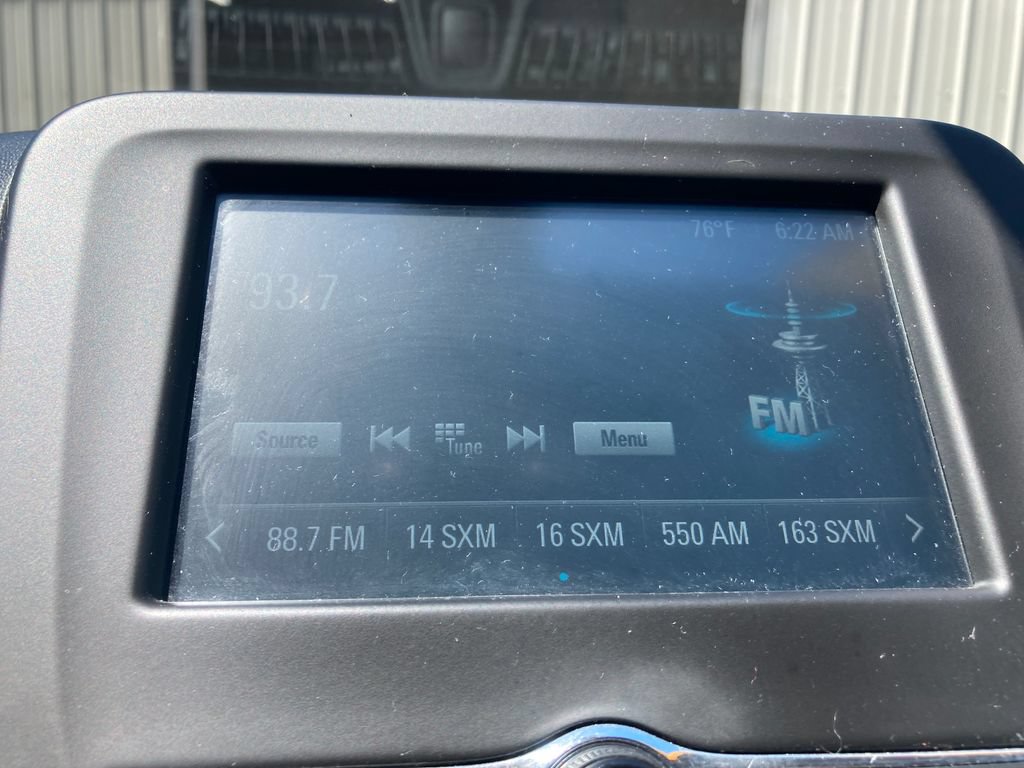 Used 2018 Chevrolet Equinox LT AWD/4WD image 23