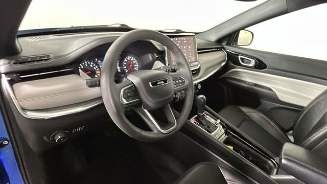 Used 2024 Jeep Compass Limited AWD/4WD image 14