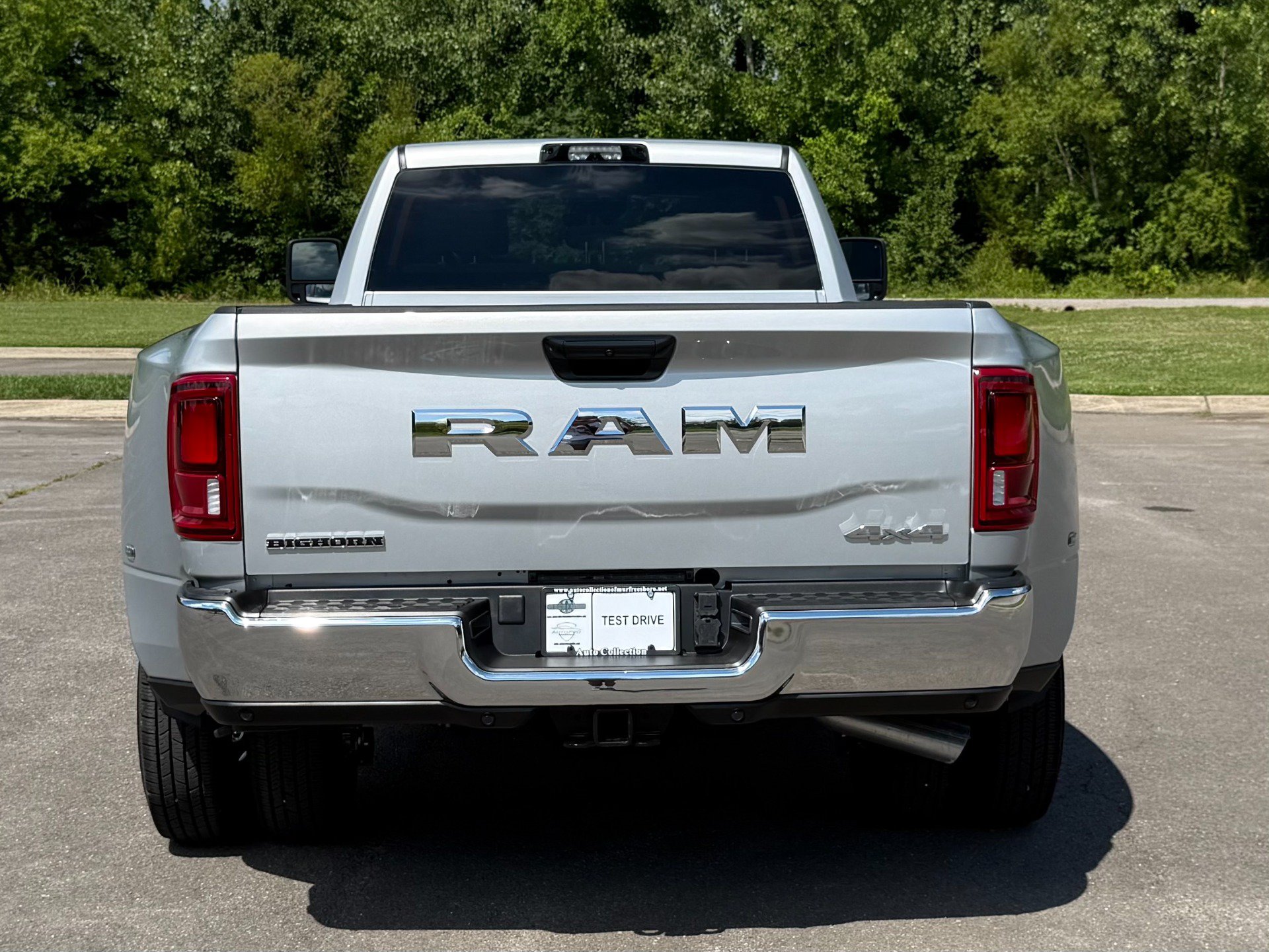 Used 2026 RAM 3500 Big Horn AWD/4WD image 5