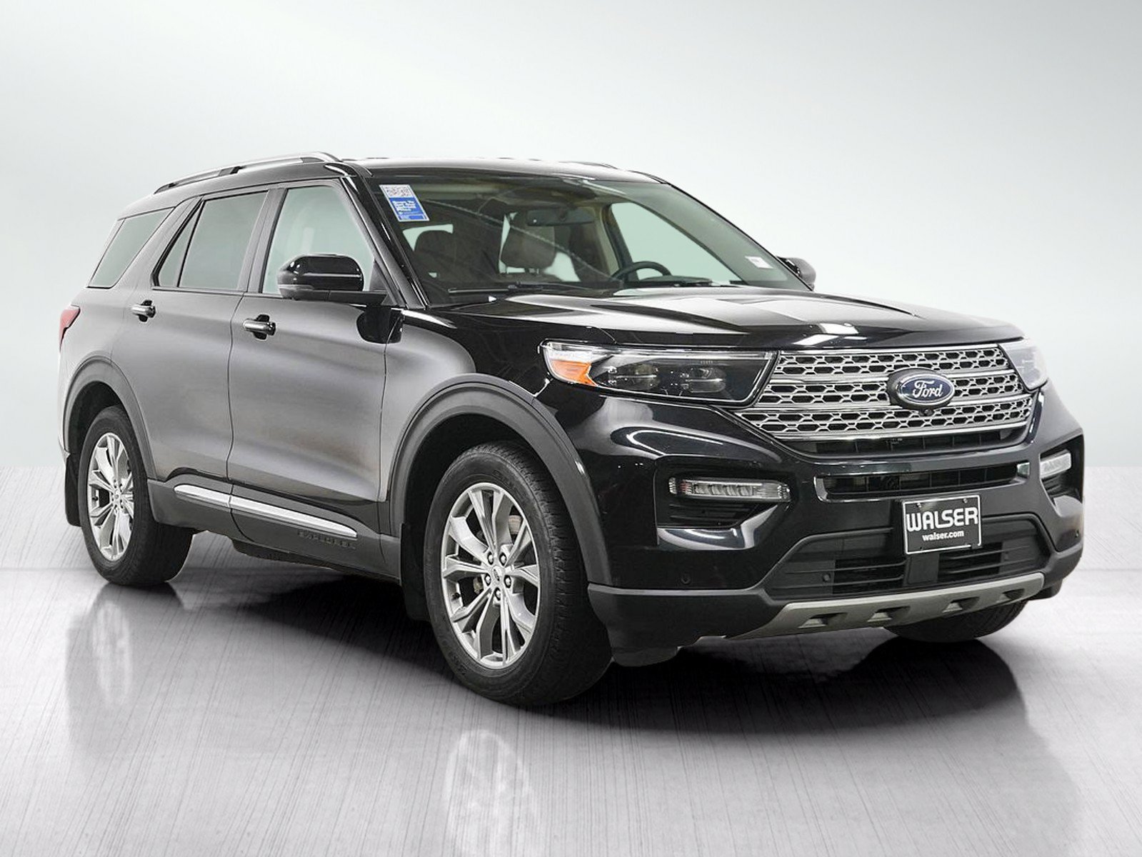 Used 2022 Ford Explorer Limited w/ Class IV Trailer Tow Package AWD/4WD image 7
