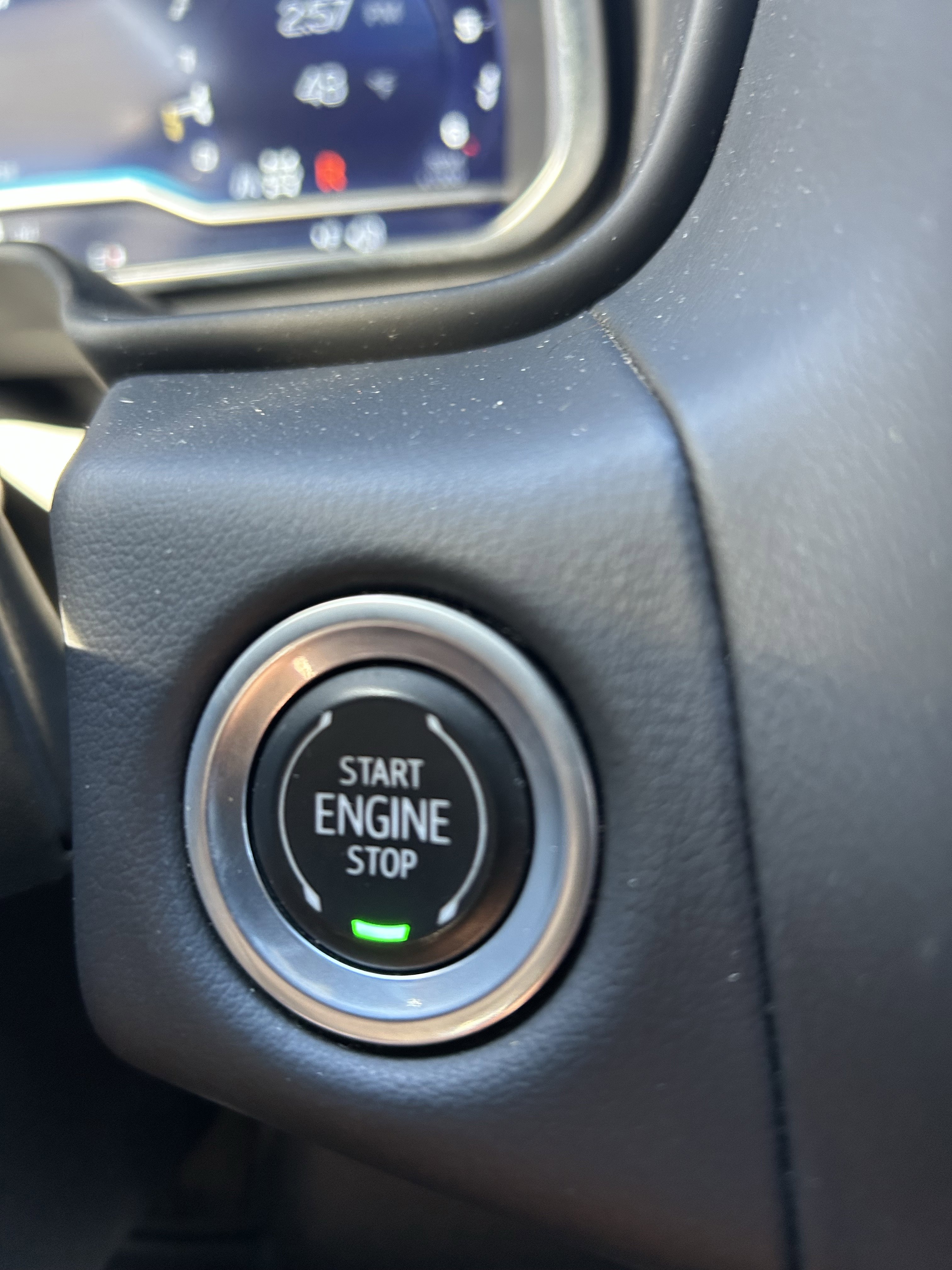 Used 2022 Chevrolet Tahoe Z71 w/ Luxury Package image 37