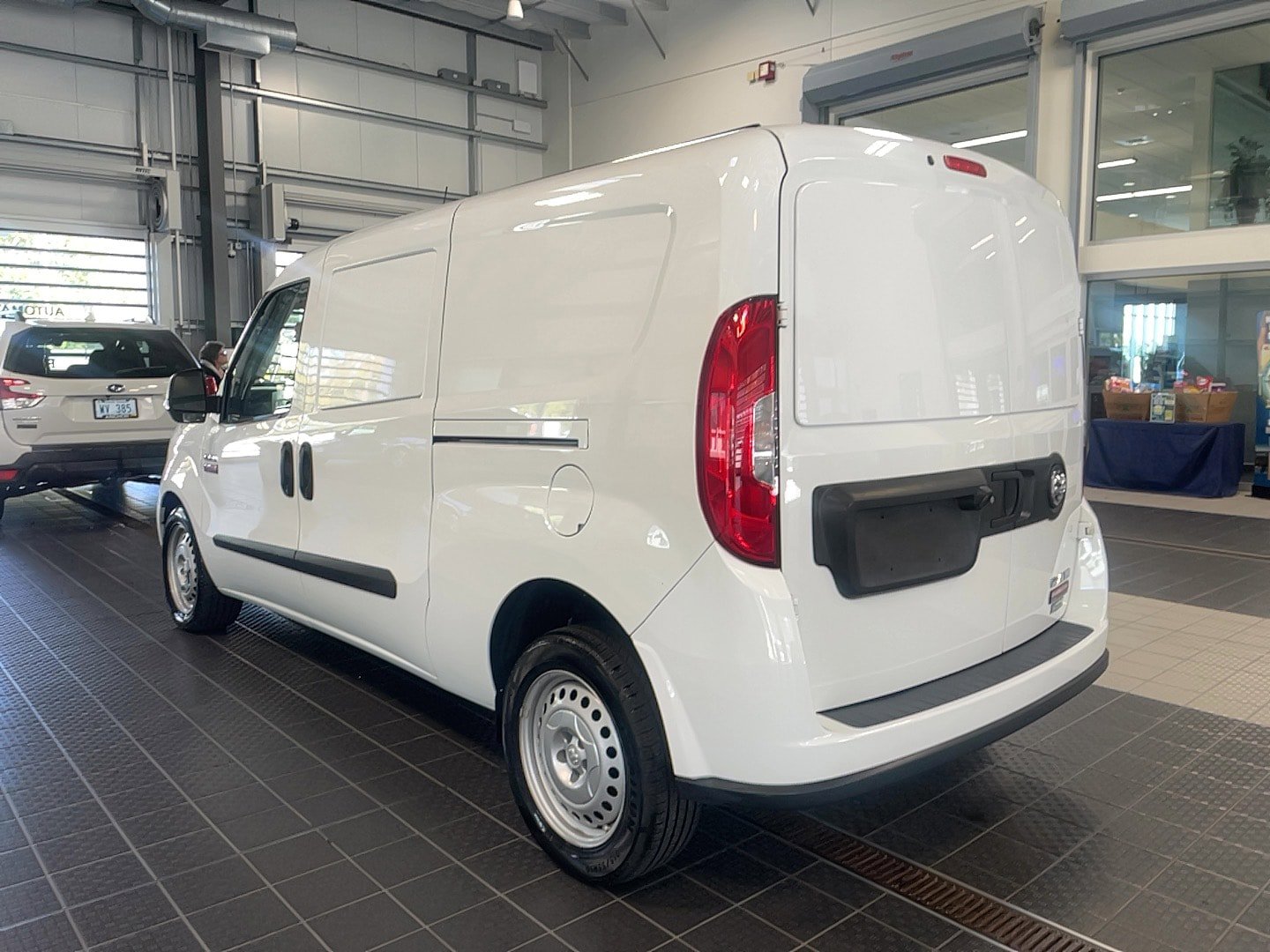 Used 2022 RAM ProMaster City Tradesman FWD image 21