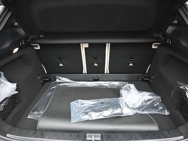 New 2025 Mercedes-Benz GLA 250 4MATIC image 24
