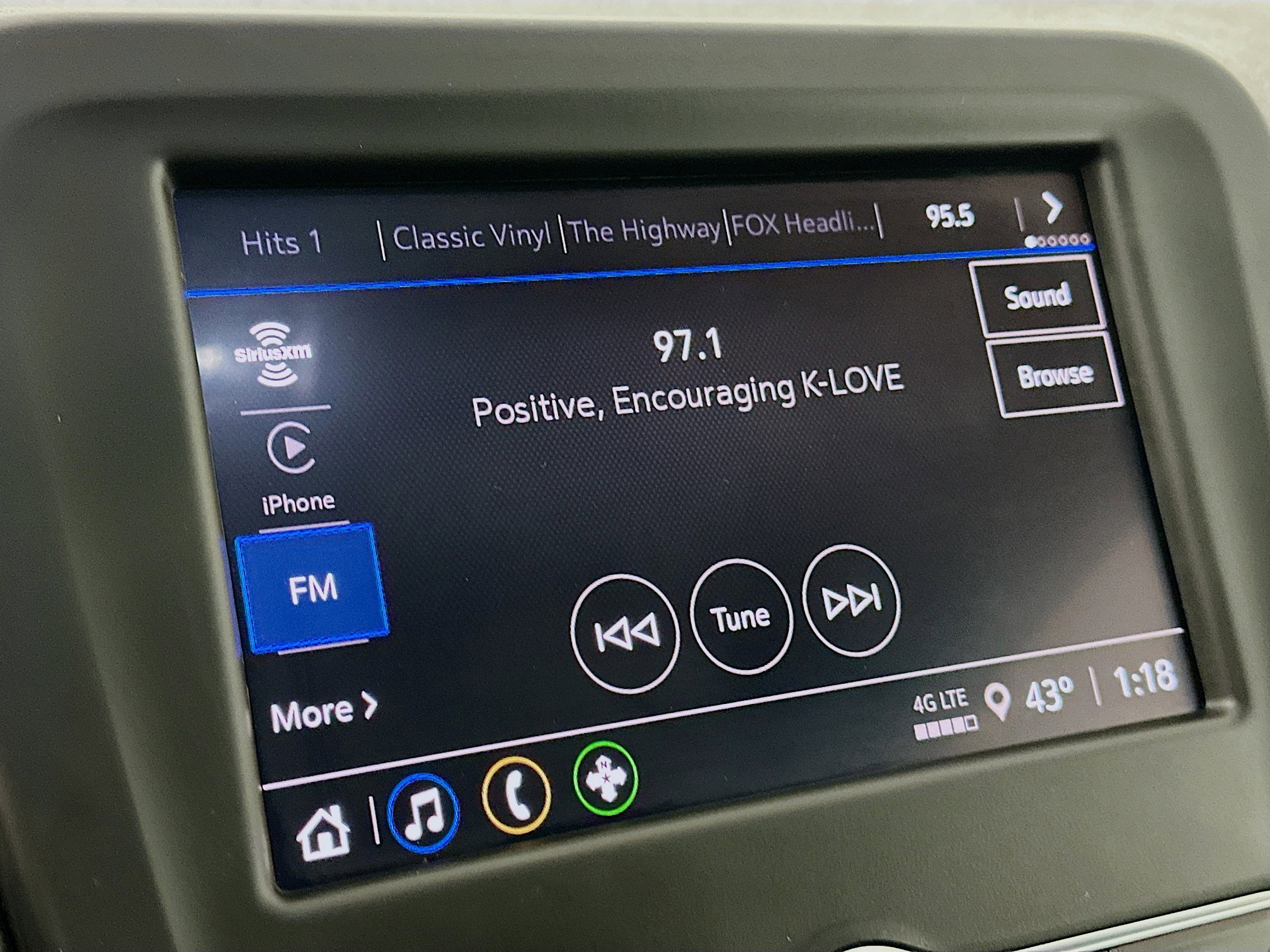 Used 2022 Chevrolet Equinox LT image 21