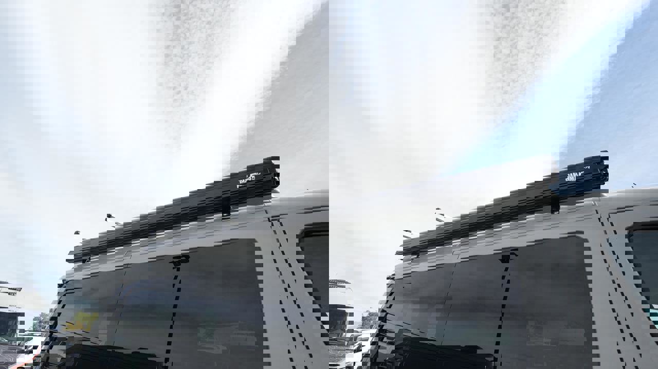 Used 2022 Mercedes-Benz Sprinter 144 Cargo image 32