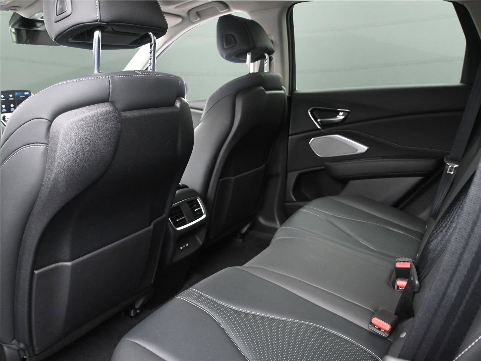 Used 2023 Acura RDX AWD w/ Technology Package image 12