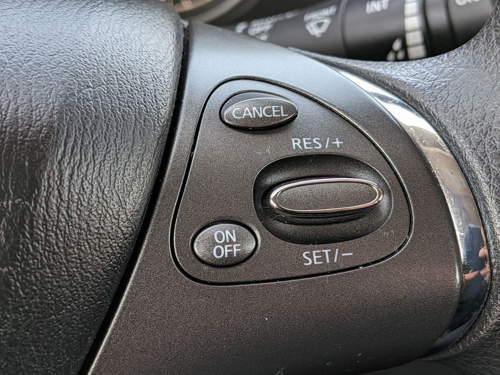 Used 2019 Nissan Murano S AWD/4WD image 14