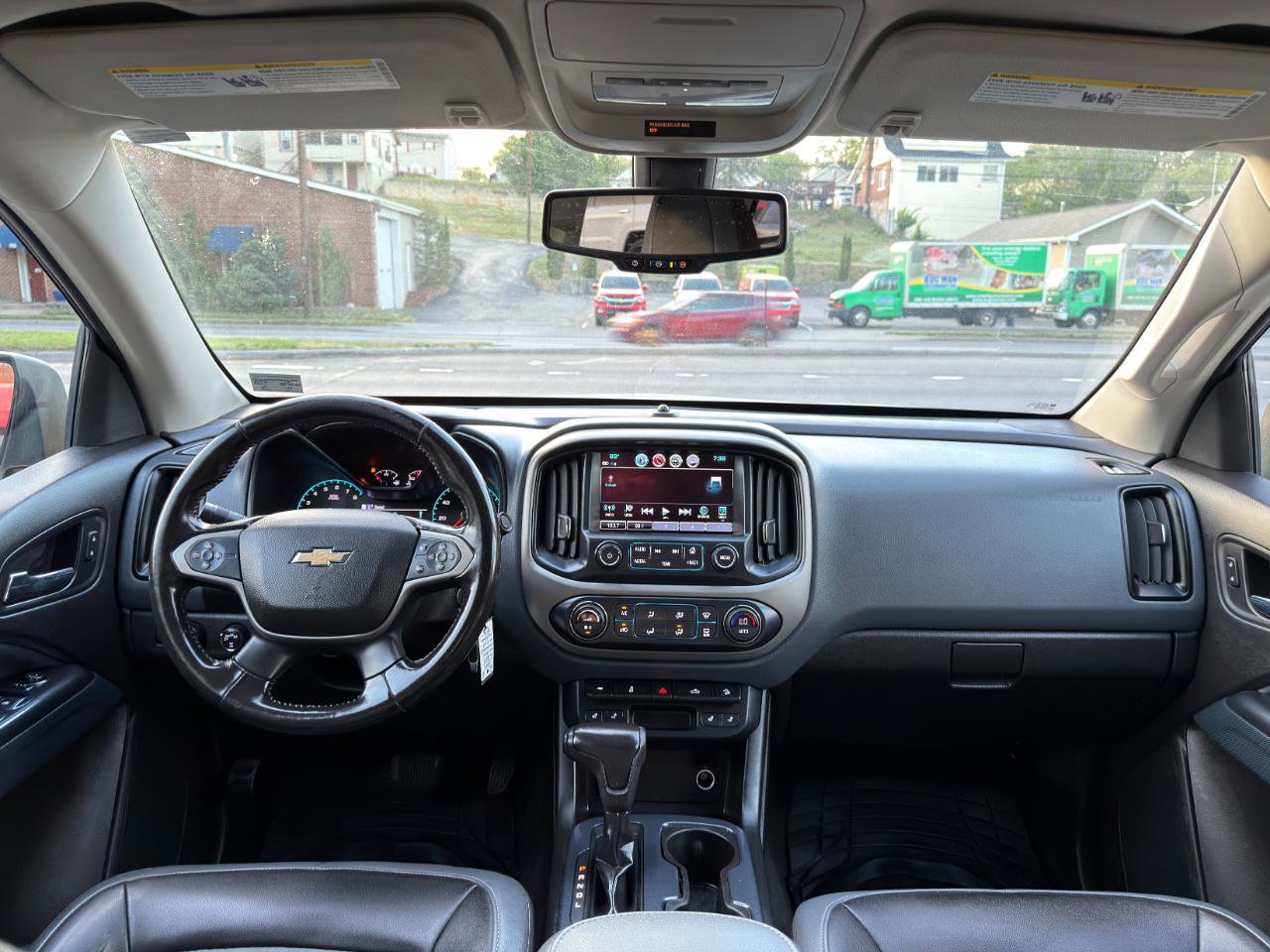 Used 2017 Chevrolet Colorado Z71 image 18