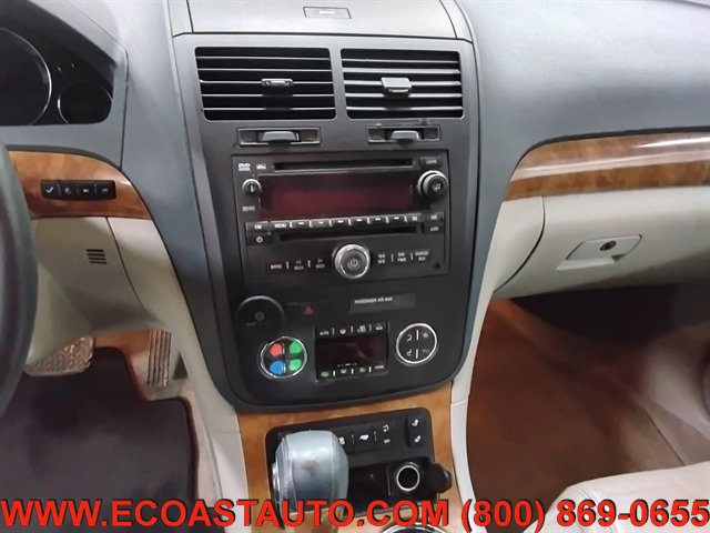 Used 2008 Saturn Outlook XR w/ Premium Trim Package AWD/4WD image 12