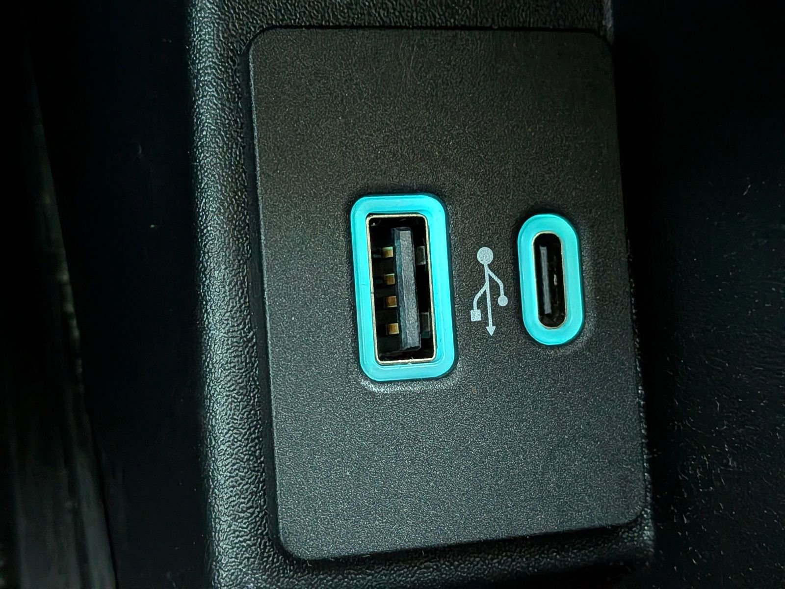 Certified 2023 Ford Edge SEL w/ Convenience Package image 26