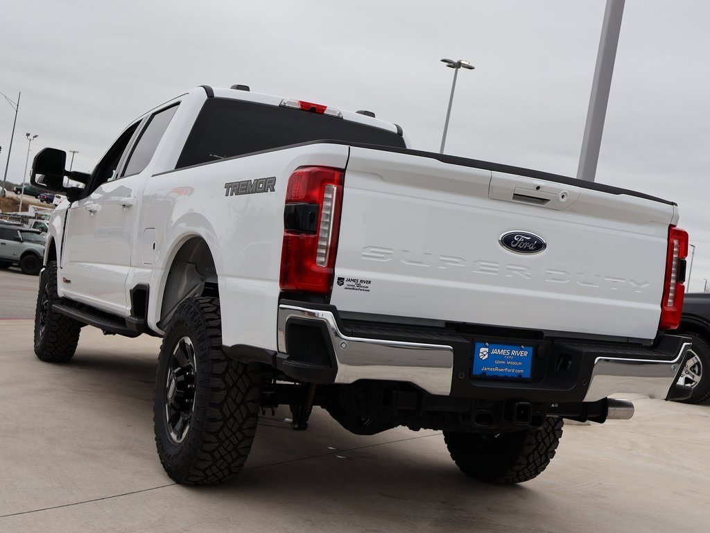 New 2026 Ford F250 XLT w/ XLT Premium Package image 3