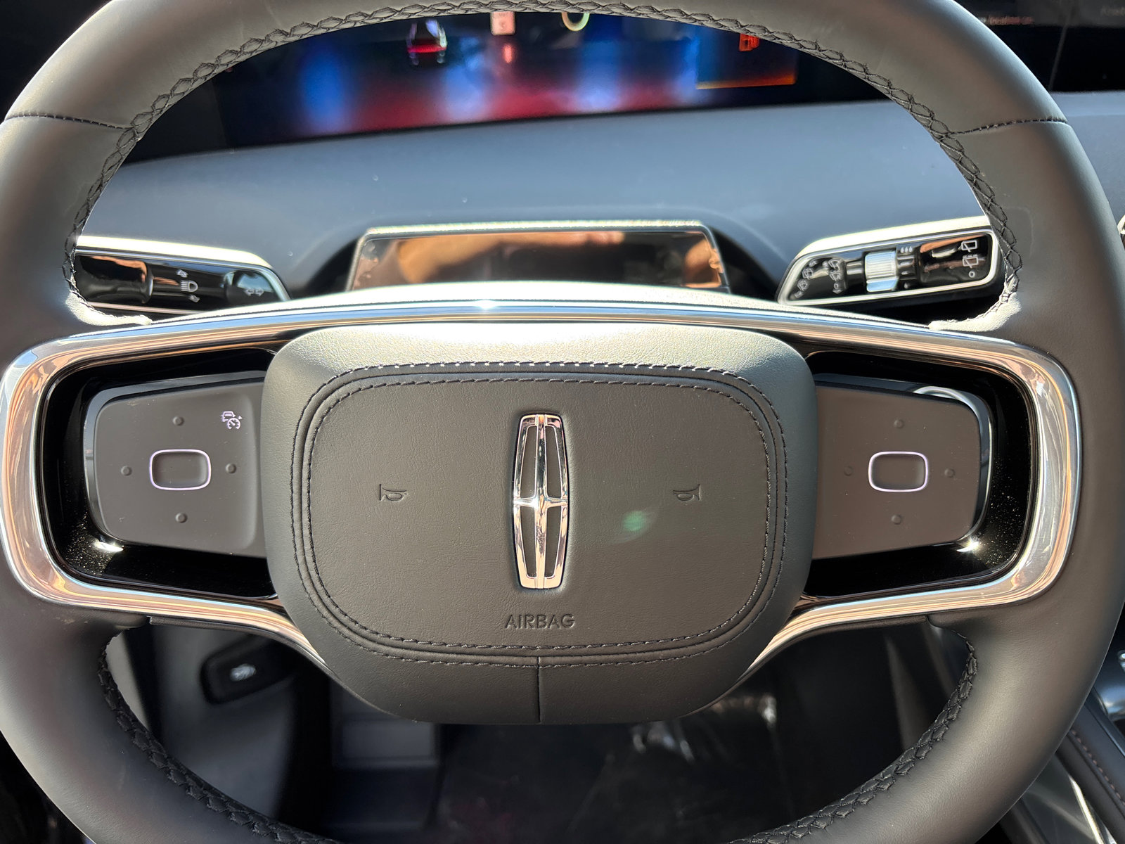 New 2026 Lincoln Nautilus Premier w/ Equipment Group 102A image 16