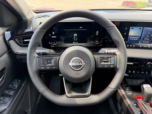New 2026 Nissan Kicks SR FWD image 17