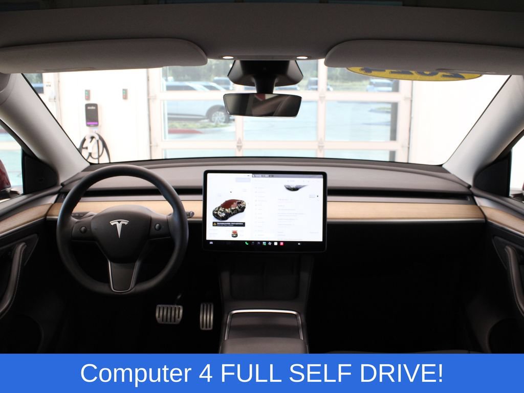 Used 2024 Tesla Model Y Performance AWD/4WD image 16