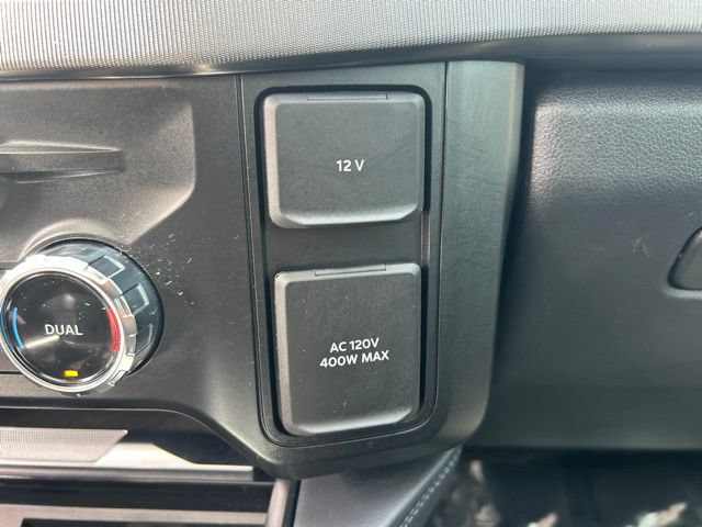 Used 2025 Ford F350 Platinum w/ FX4 Off-Road Package AWD/4WD image 27