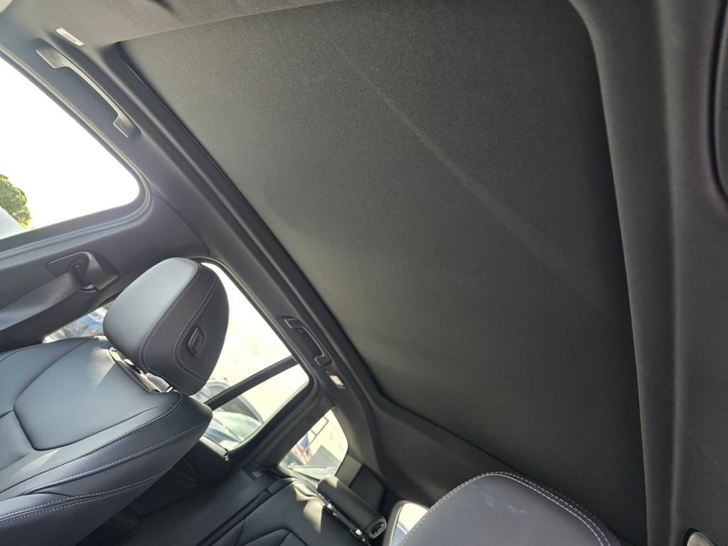 Certified 2023 BMW X3 sDrive30i w/ Convenience Package image 12